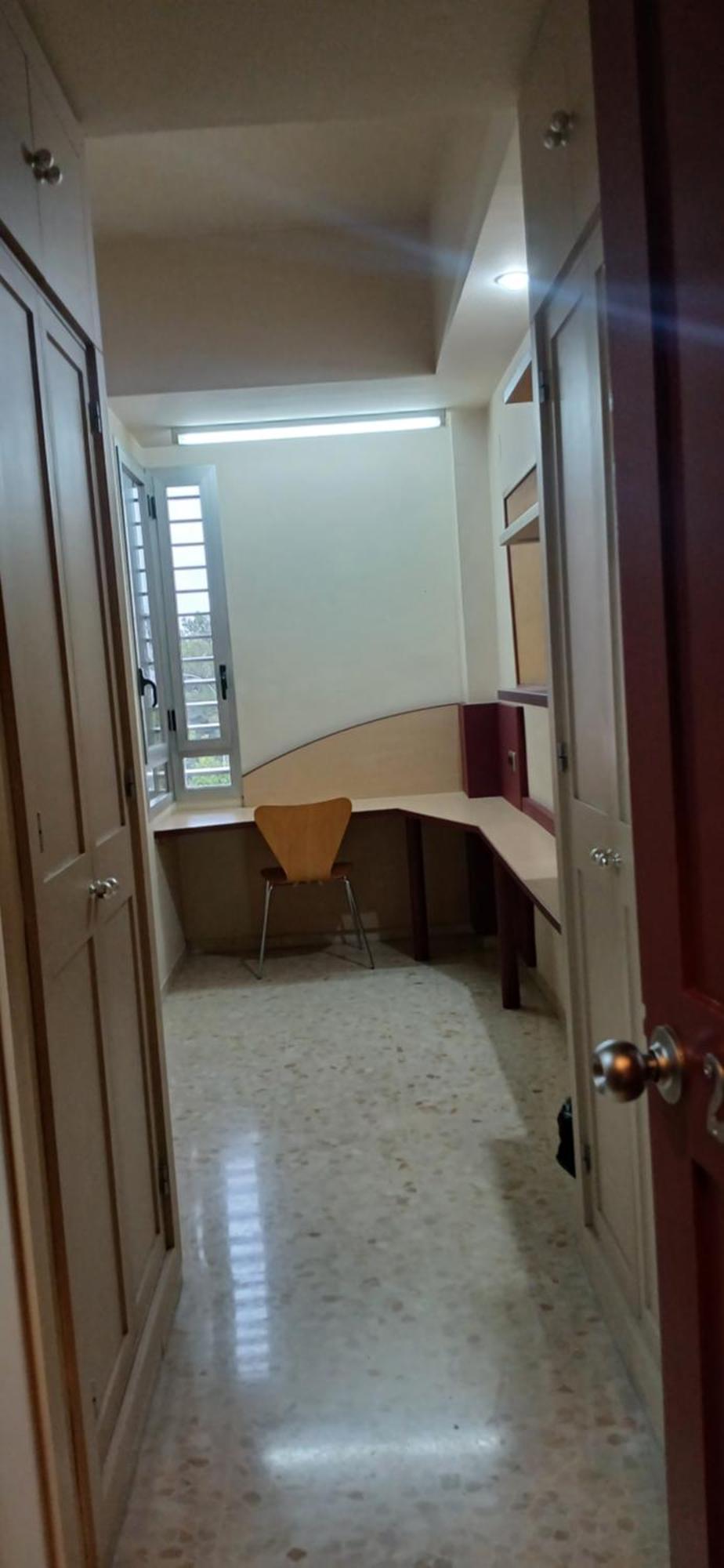 Larru Los Bermejales Residencia Universitaria Séville Extérieur photo